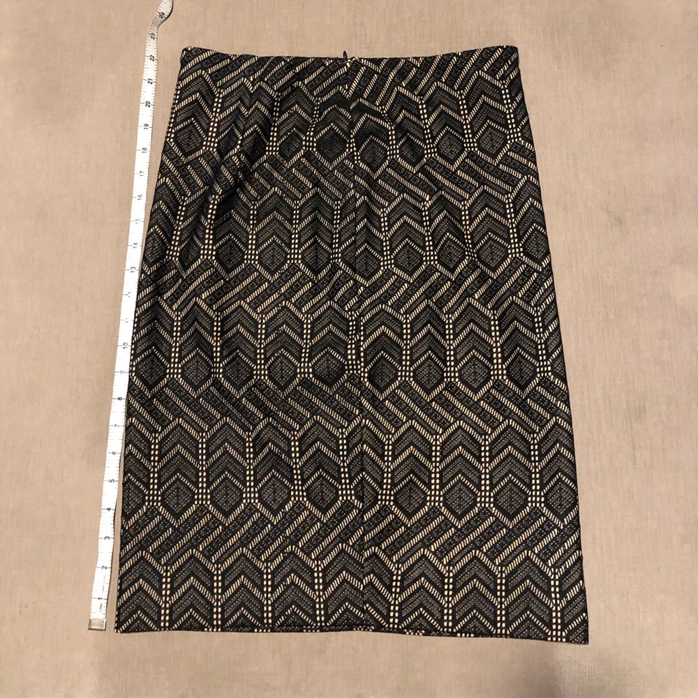 Midi Ann Taylor skirt